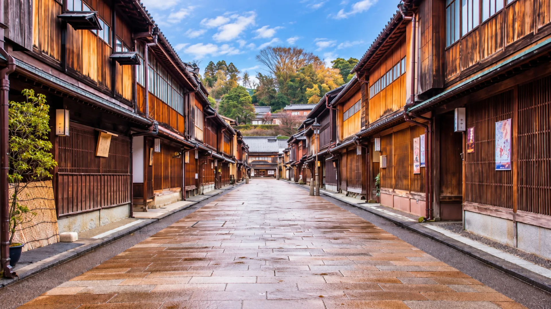 Menembus "Little Kyoto" Tanpa Kerumunan: Mengapa Kanazawa Adalah Rute Musim Gugur Paling Elegan di Akhir 2026