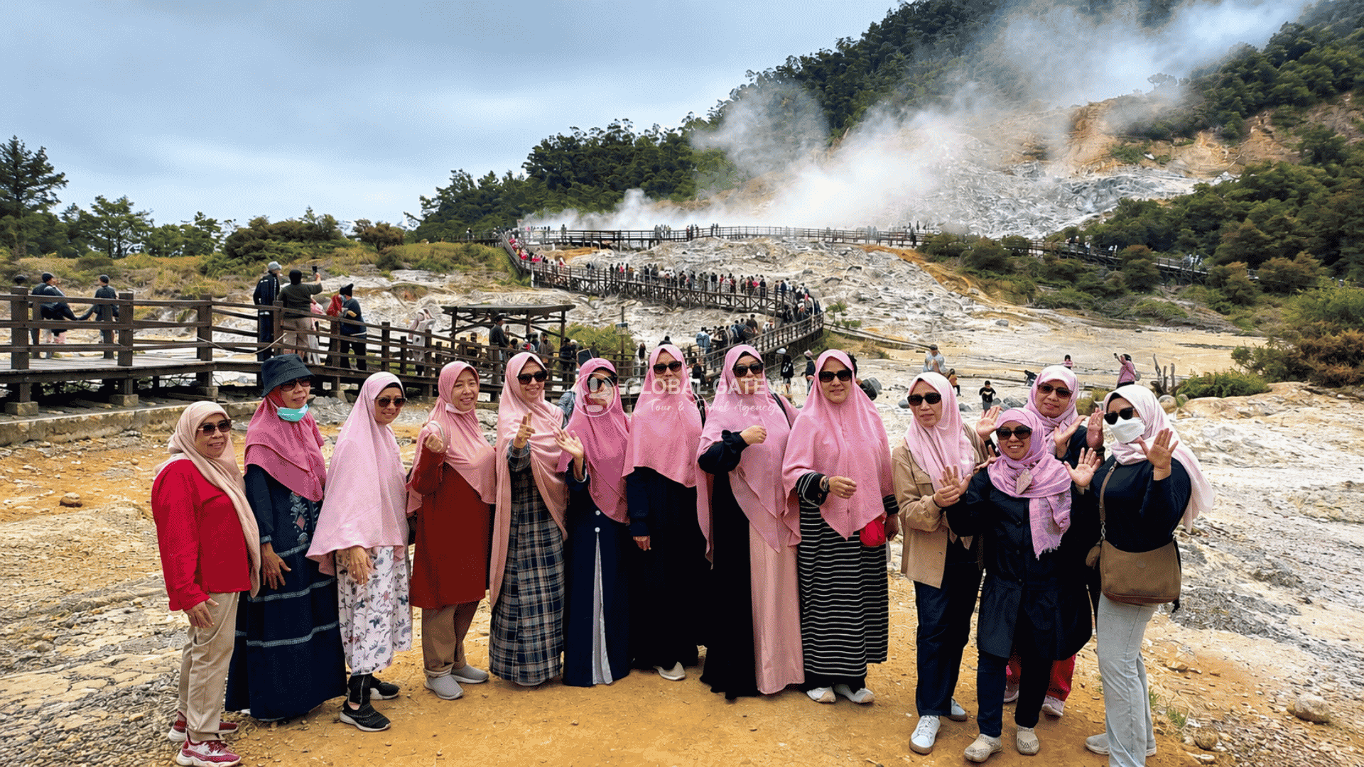 Dieng Mystical Sunrise & Jogja Coastal Escape: Petualangan Di Atas Awan hingga Senja Tebing Laut Selatan (3D1N)