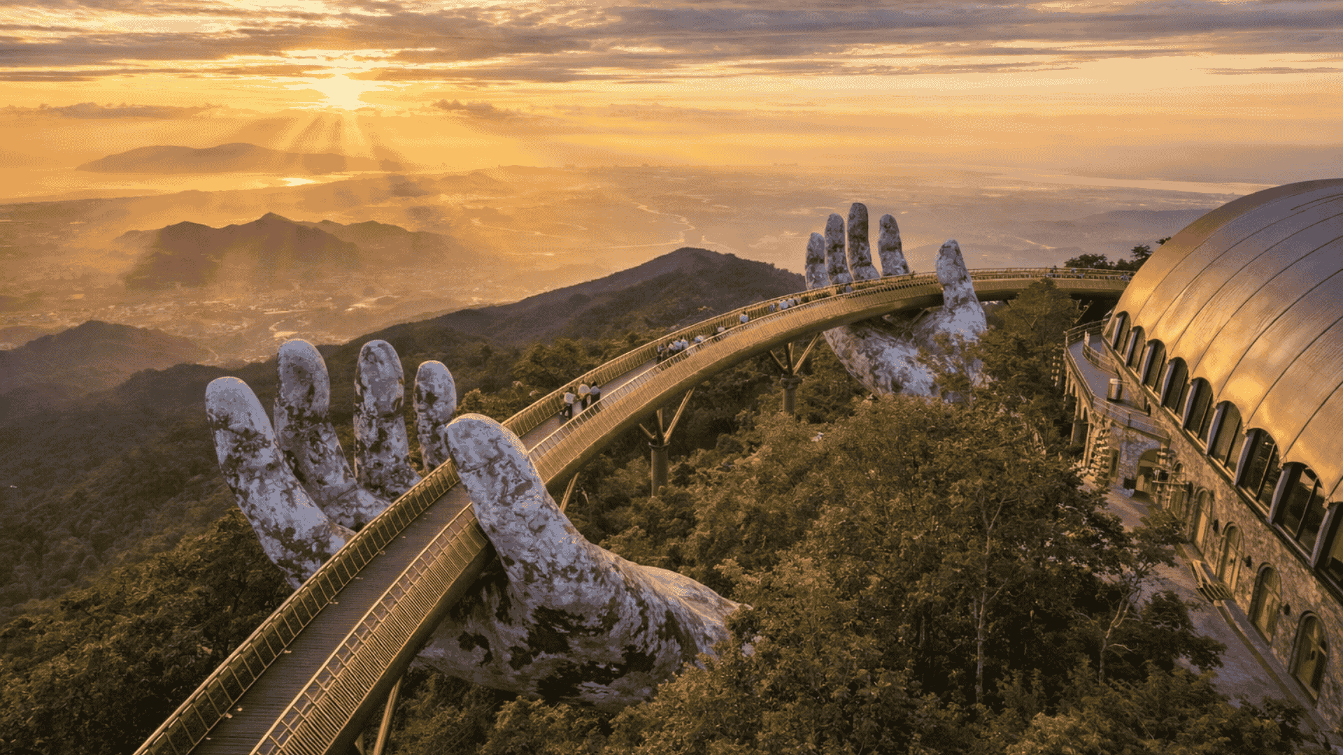 SIC Da Nang – Ba Na Hills – Golden Bridge – Marble Mountain – Hoi An 4D3N