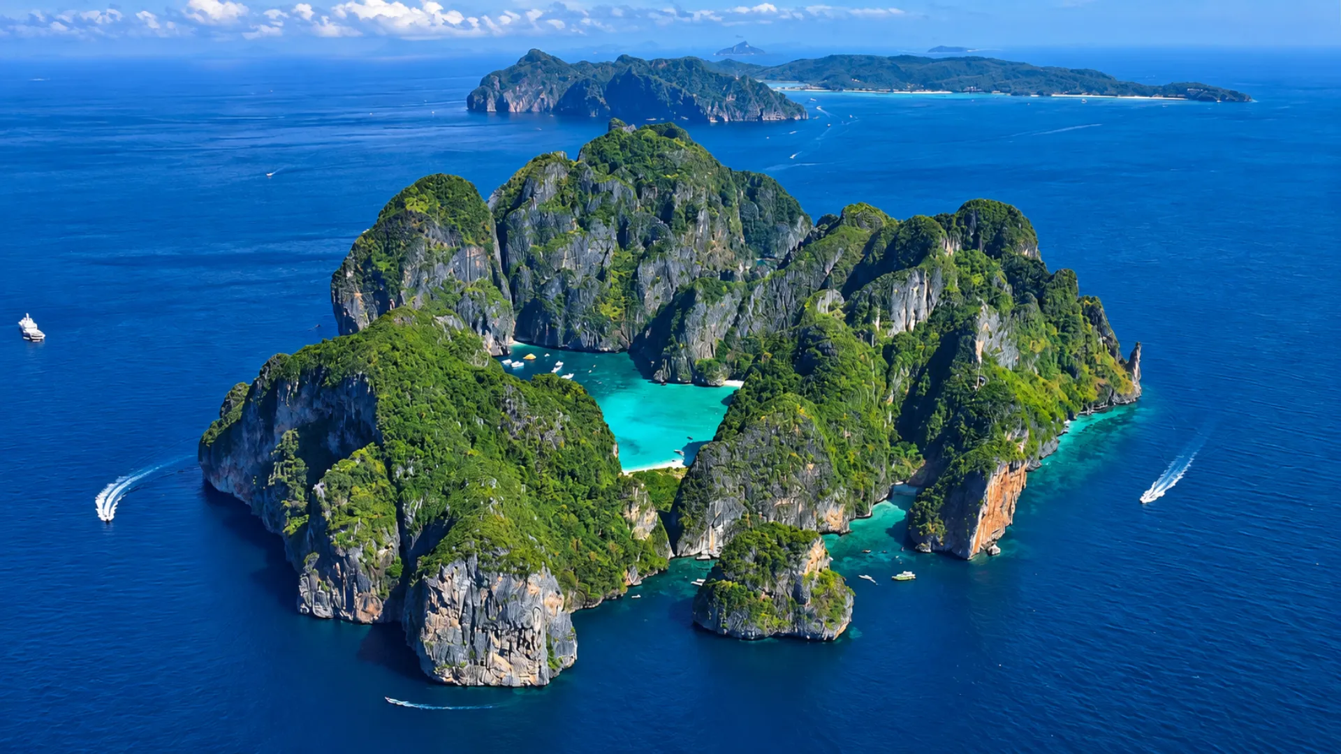 SIC 4D3N Phucket PhiPhi James Bond Island